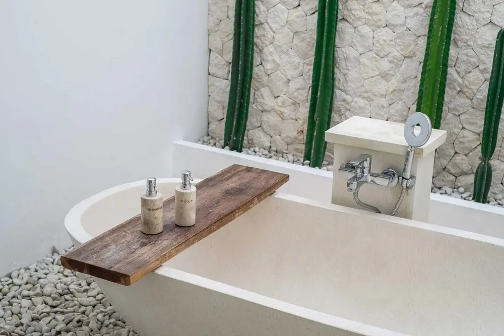 Убуд: Amazing Jungle View Villa, 4 BR, Ubud With Staff