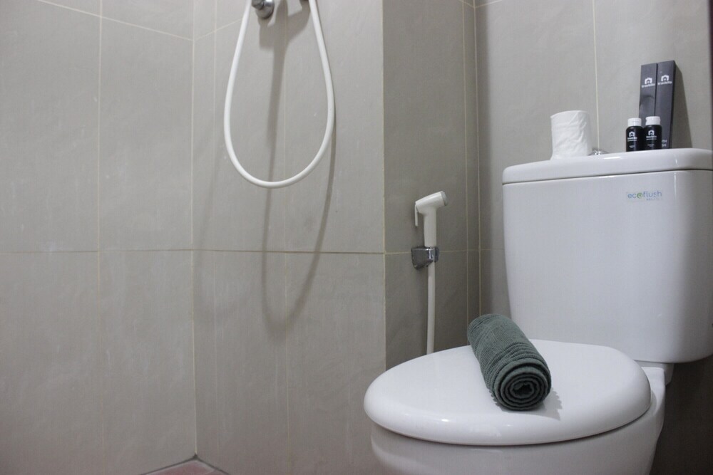Сумеданг: Pleasurable Studio Room Near Unpad At Taman Melati Jatinangor Apartment