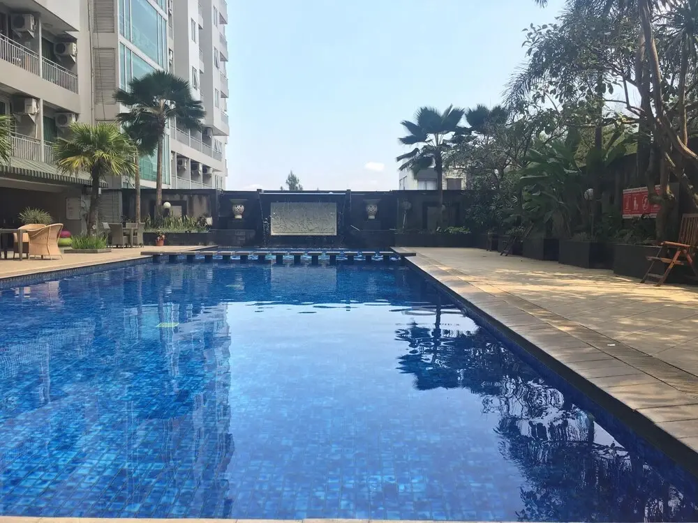 Бандунг: Well Appointed Studio Apartment At Galeri Ciumbuleuit 1