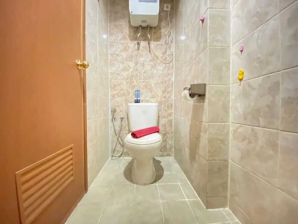 Бандунг: Well Appointed Studio Apartment At Galeri Ciumbuleuit 1