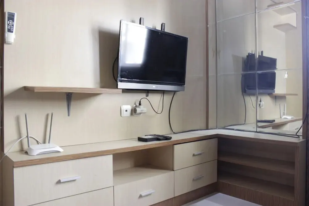Бандунг: Spacious 1Br Apartment At The Suites @Metro
