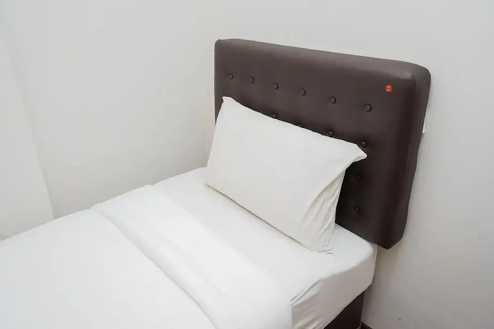 Legok: Homey 2Br At Asatti Apartment