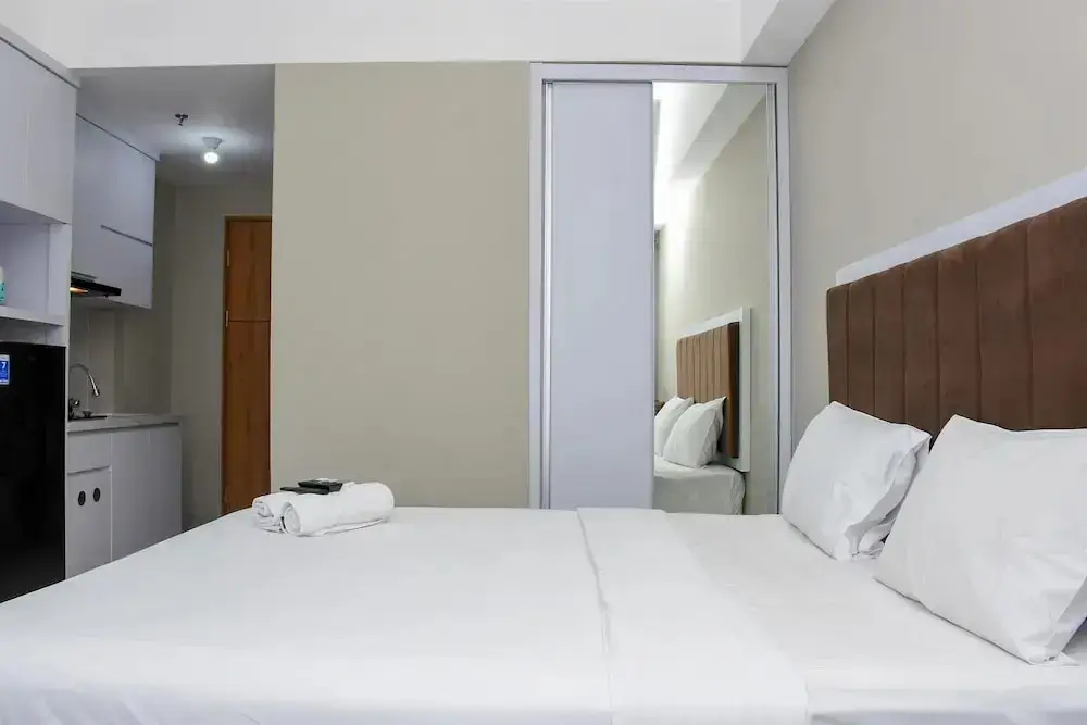Бекаси: Comfort Studio At Gateway Park Apartment