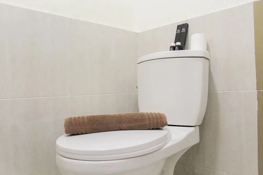 Сибату: Best And Homey 2Br With Sofa Bed At Meikarta Apartment