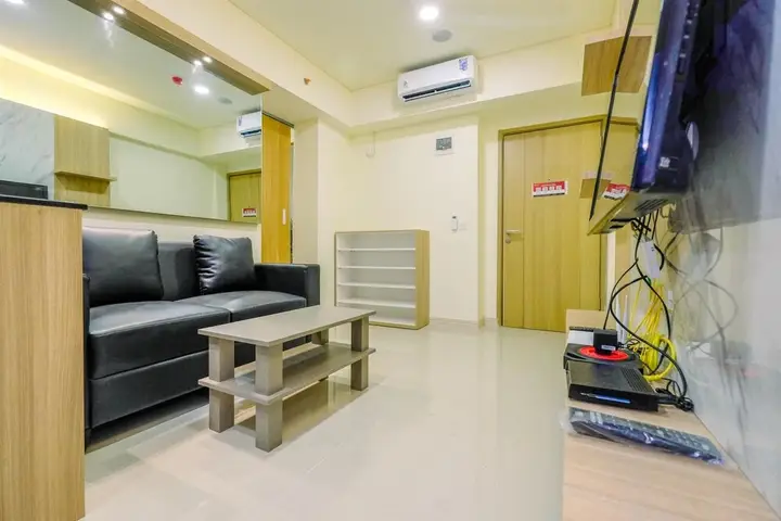 Сибату: Gorgeous 2Br At Meikarta Apartment
