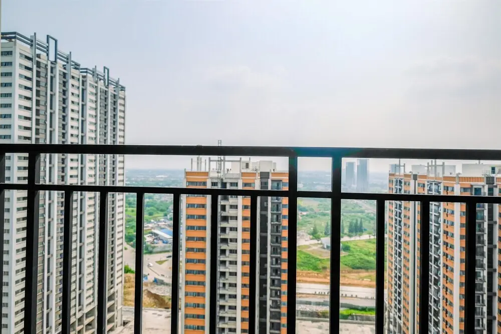 Сибату: Homey And Simple 2Br At Meikarta Apartment