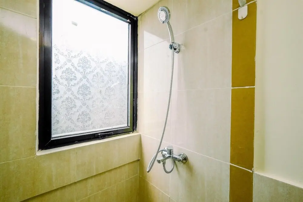 Сибату: Homey And Simple 2Br At Meikarta Apartment