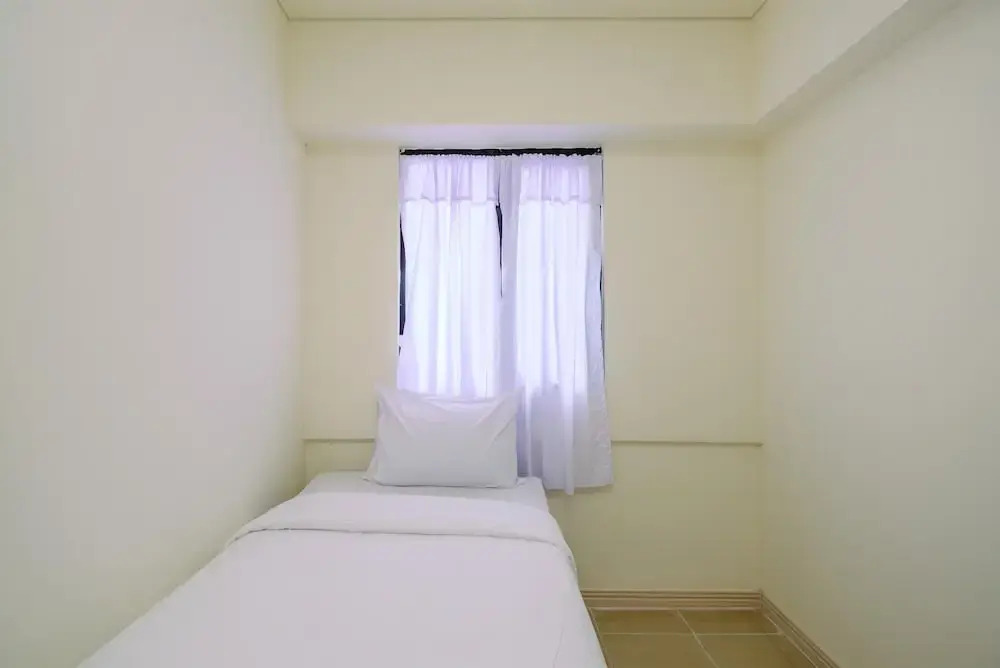 Сибату: Homey And Simple 2Br At Meikarta Apartment