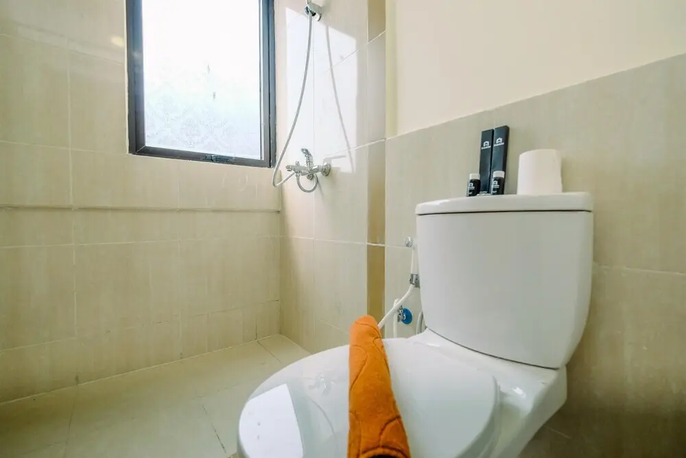 Сибату: Homey And Simple 2Br At Meikarta Apartment