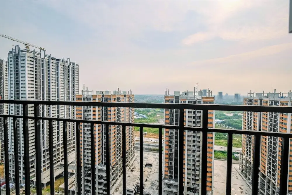 Сибату: Comfy And Homey 2Br At Meikarta Apartment