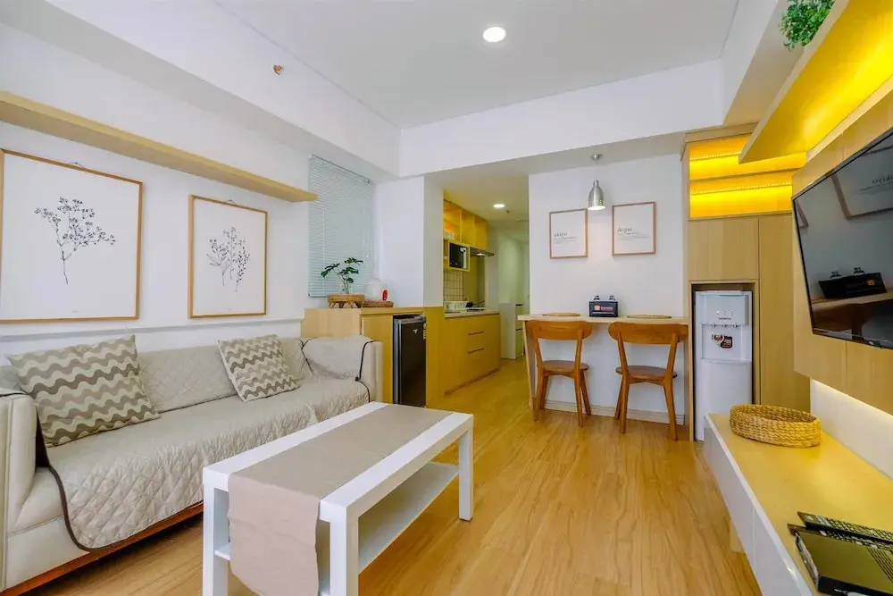 Сибату: Comfy And Homey 2Br At Meikarta Apartment