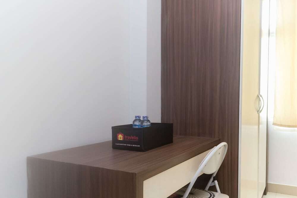 Чикаранг: Homey And Comfort Studio At The Enviro Apartment