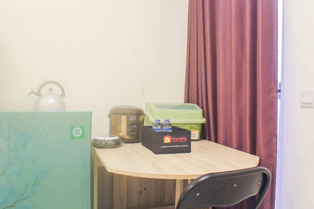 Сибату: Comfort 1Br At Meikarta Apartment