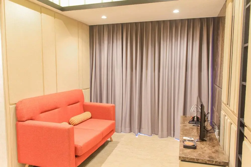 Legok: Comfort And Spacious 3Br At Branz Bsd City Apartment
