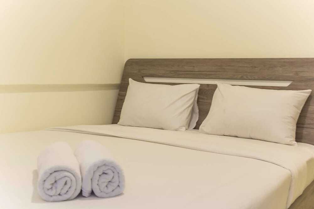Сибату: Comfortable 2Br Apartment At Meikarta