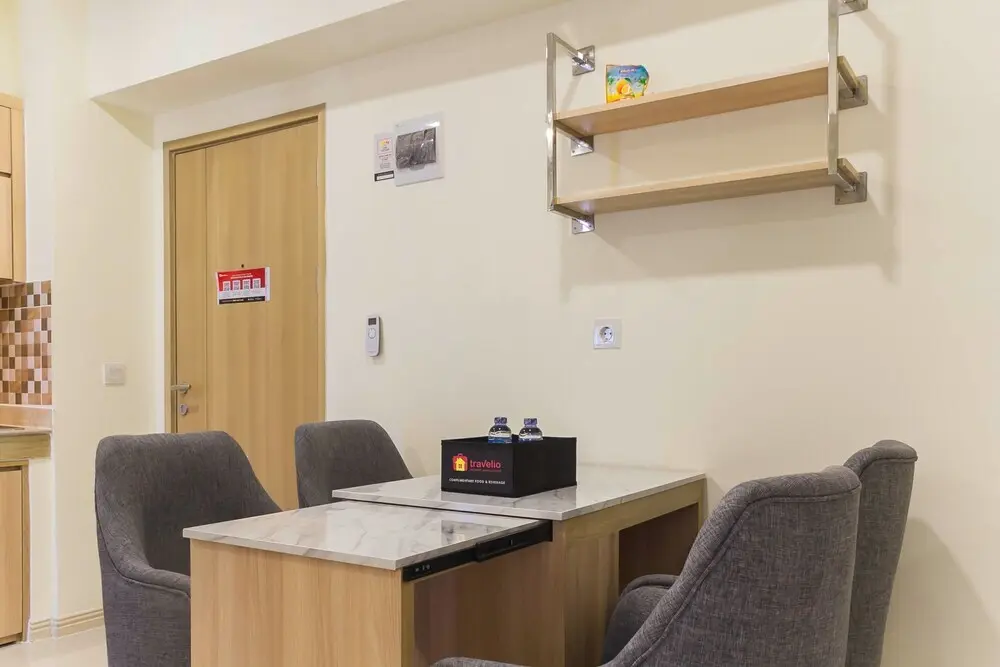Сибату: Luxurious 2Br At Meikarta Apartment