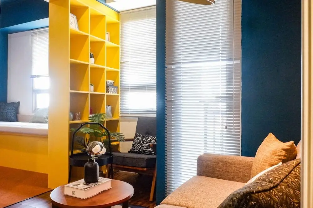 Сурабая: Exquisite 1Br Apartment At Puri Mas