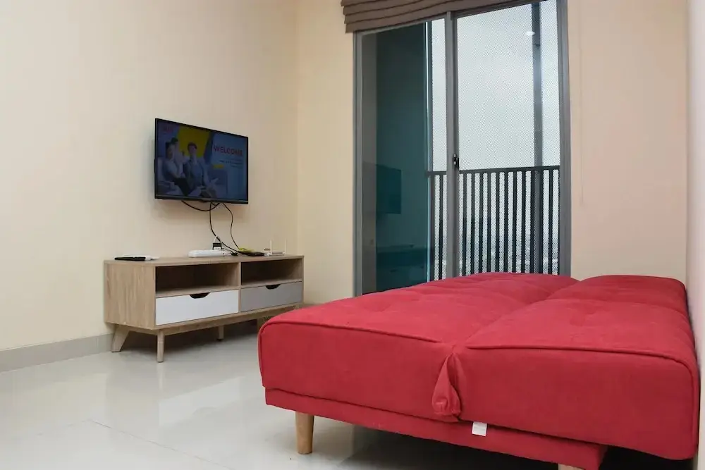 Джакарта: Fully Furnished With Comfortable Design 1Br Apartment At Pejaten Park Residence