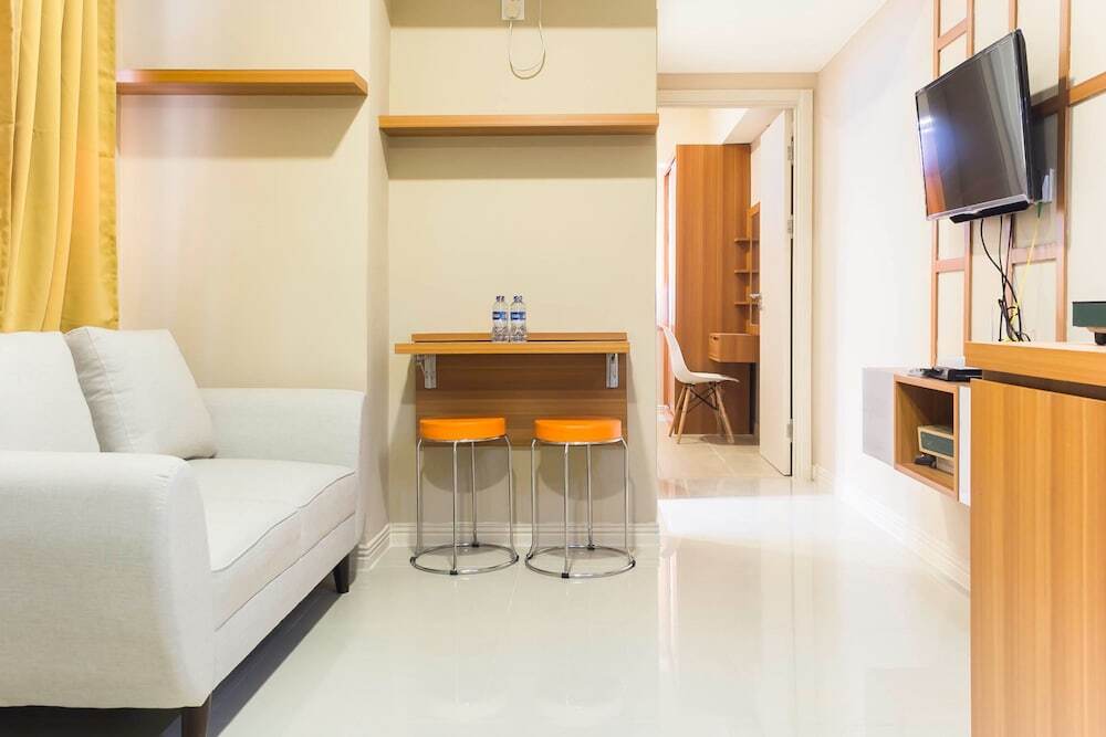 Сибату: Scenic 2Br At Meikarta Apartment