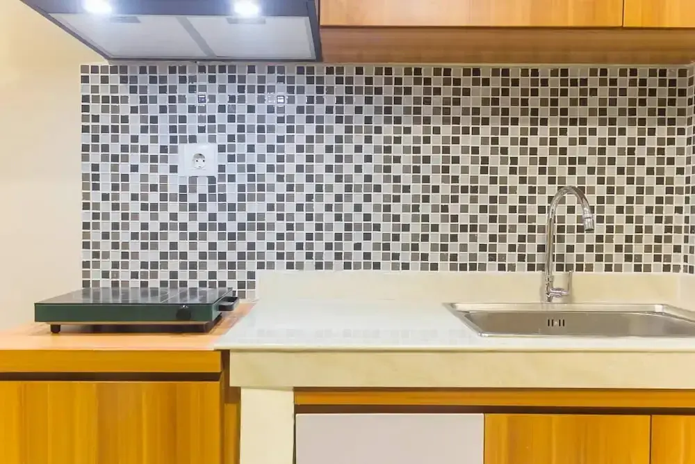 Сибату: Scenic 2Br At Meikarta Apartment