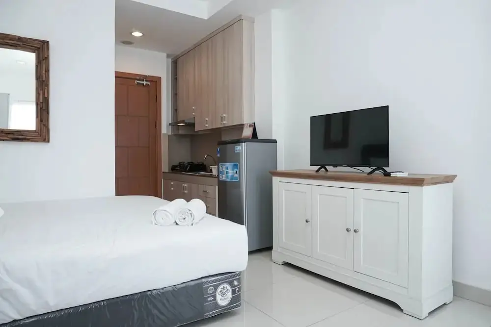 Тангеранг: Relax Studio Apartment At The Nest Near Puri By Travelio