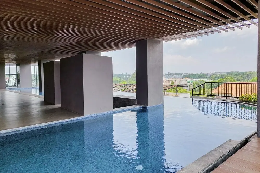 Южный Тангеранг: Cozy 1BR at The Ayoma Apartment