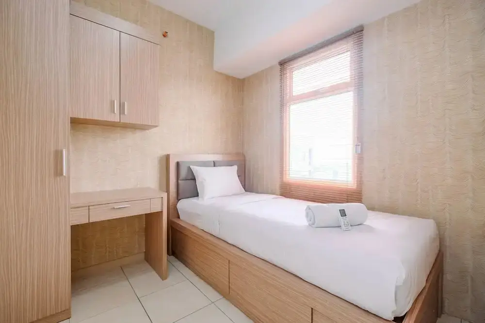 Бекаси: Comfortable and Lovely 2BR Apartment at Springlake Summarecon