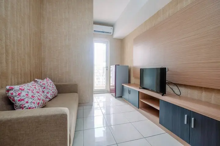 Бекаси: Comfortable and Lovely 2BR Apartment at Springlake Summarecon