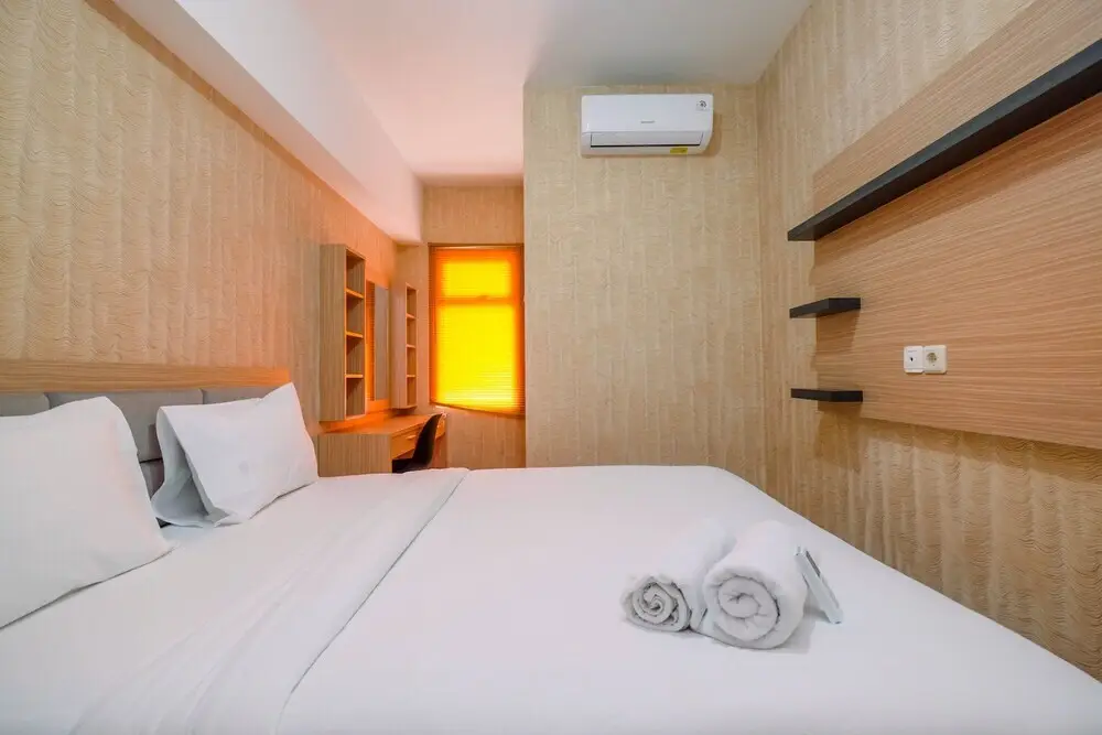 Бекаси: Comfortable and Lovely 2BR Apartment at Springlake Summarecon