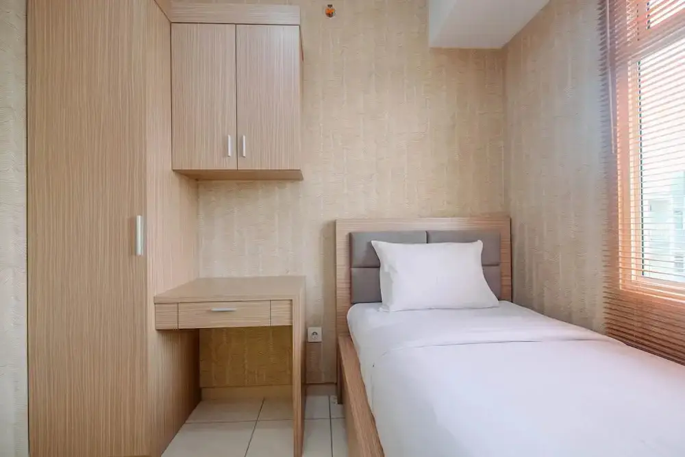 Бекаси: Comfortable and Lovely 2BR Apartment at Springlake Summarecon