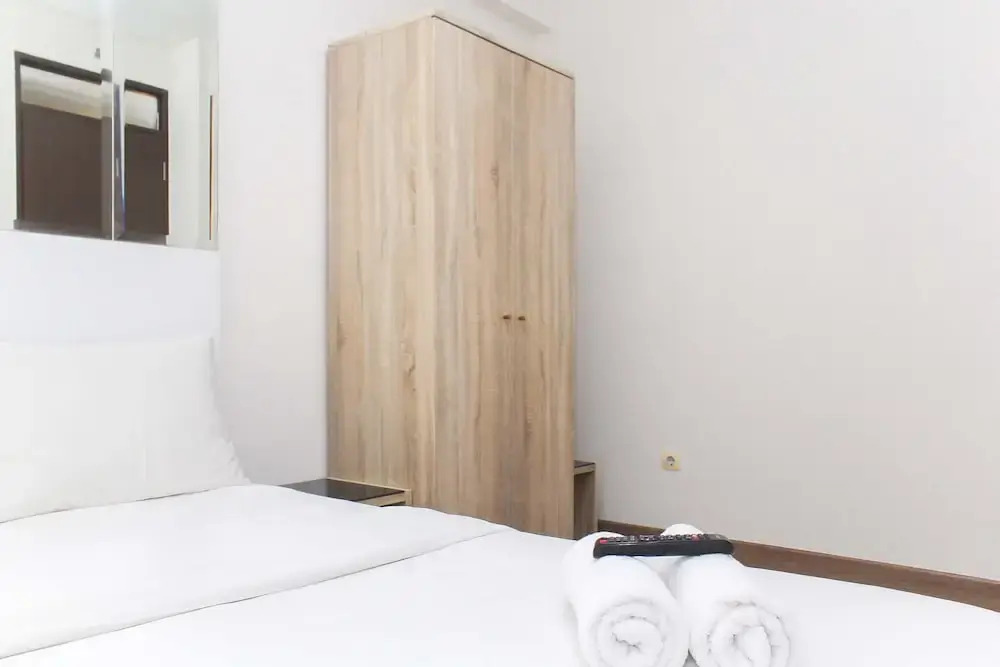 Бекаси: Homey and Simply 2BR at Lagoon Bekasi Town Square Apartment