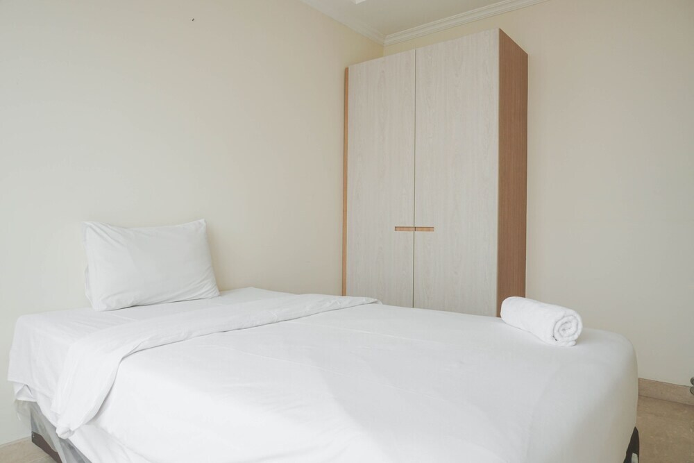 Elegant 2BR for 3 Pax at Menteng Park Apartment — фото 1
