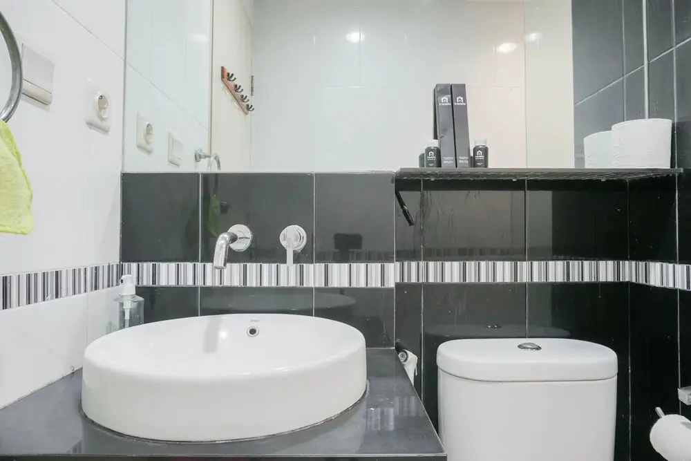 Джакарта: Comfort 2BR at City Home MOI Apartment