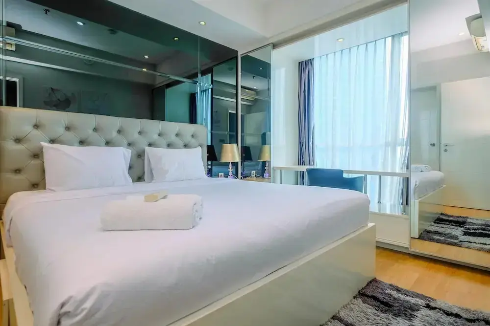 Джакарта: Luxury and Premium 2BR Apartment at Casa Grande Residence