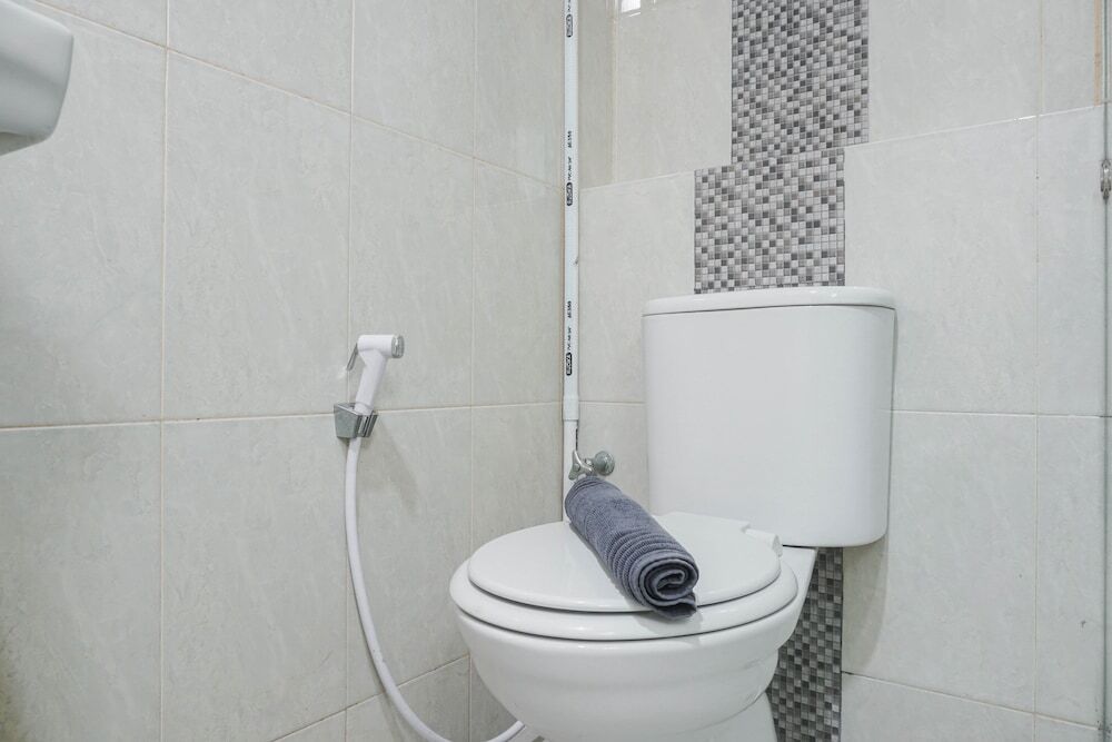 Джакарта: Best Location 2BR at The Wave Kuningan Apartment