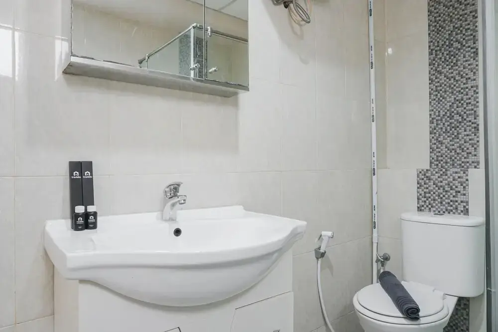 Джакарта: Best Location 2BR at The Wave Kuningan Apartment