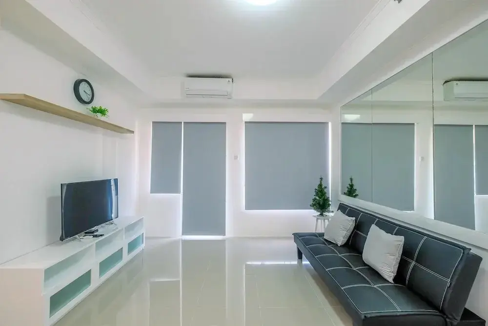 Джакарта: Gorgeous 3BR at Sudirman Park Apartment near LSPR