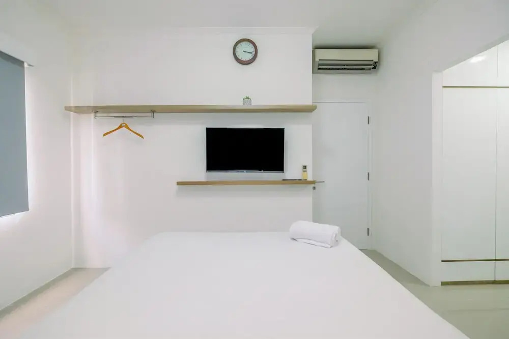 Джакарта: Gorgeous 3BR at Sudirman Park Apartment near LSPR