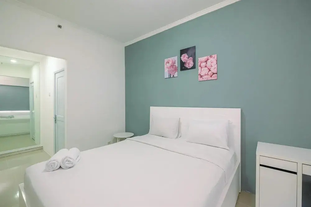 Джакарта: Gorgeous 3BR at Sudirman Park Apartment near LSPR