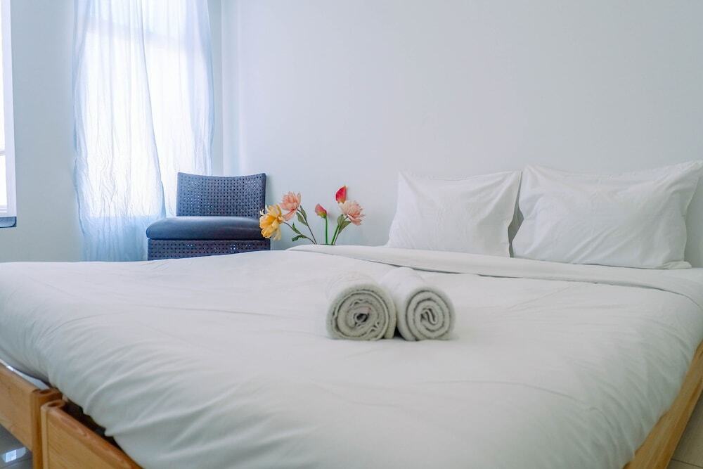 Сурабая: Studio Apartment Anderson Lantai 35 Supermall / Pakuwon Mall