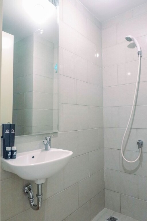 Сурабая: Studio Apartment Anderson Lantai 35 Supermall / Pakuwon Mall