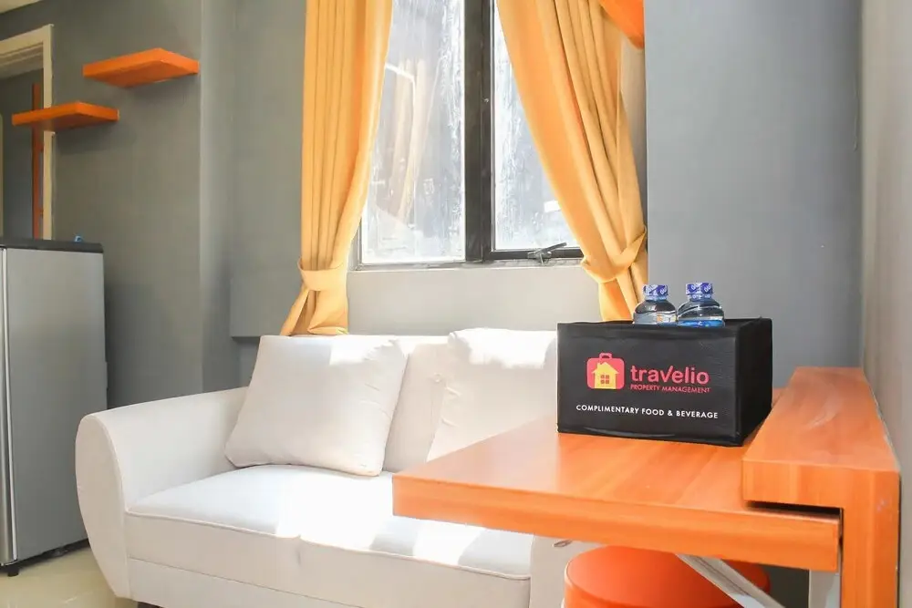 Сибату: Comfortable and High Floor 2BR at Meikarta Apartment