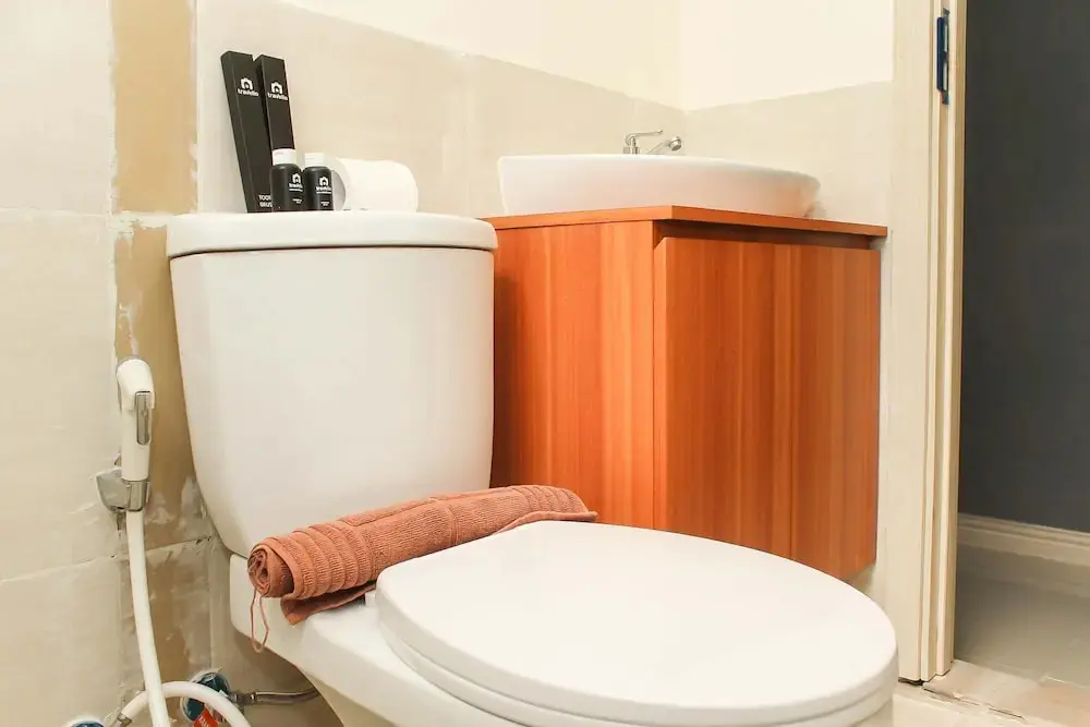 Сибату: Comfortable and High Floor 2BR at Meikarta Apartment