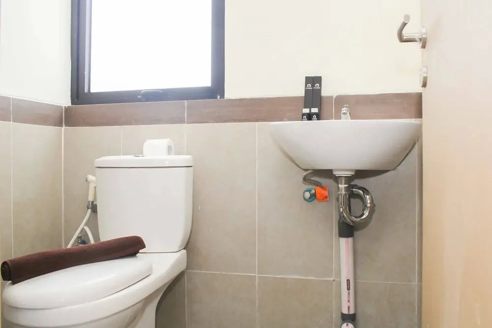 Сибату: Comfort Living and Minimalist 2BR at Meikarta Apartment