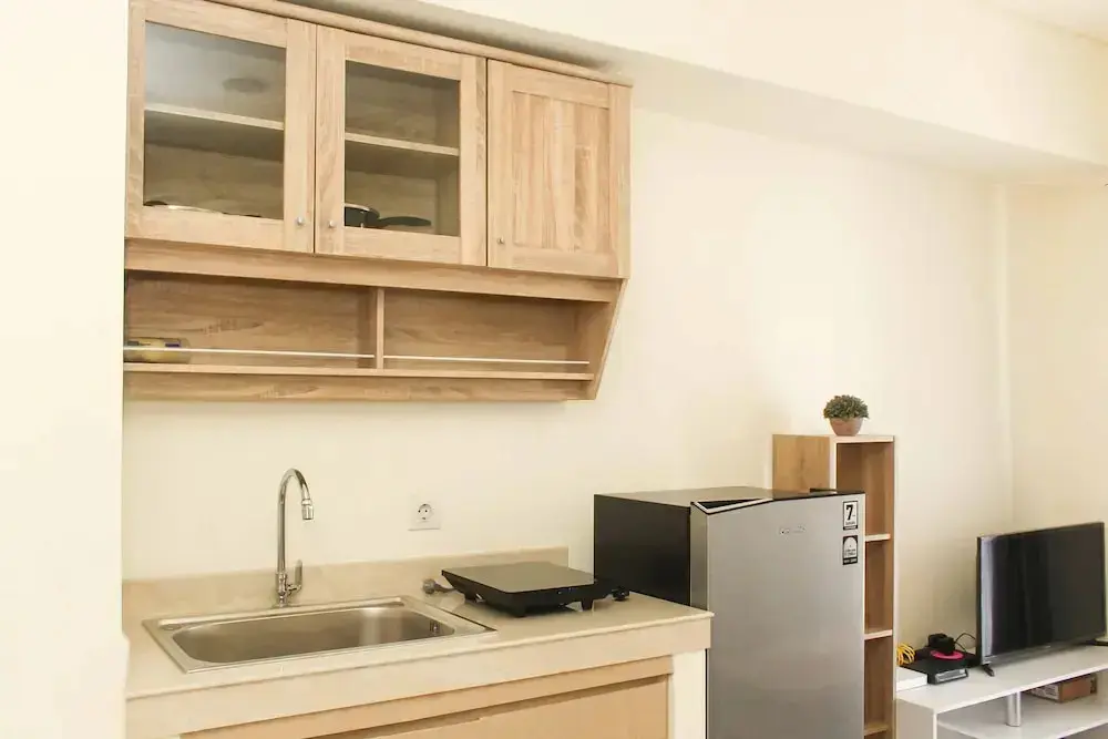 Сибату: Comfort Living and Minimalist 2BR at Meikarta Apartment