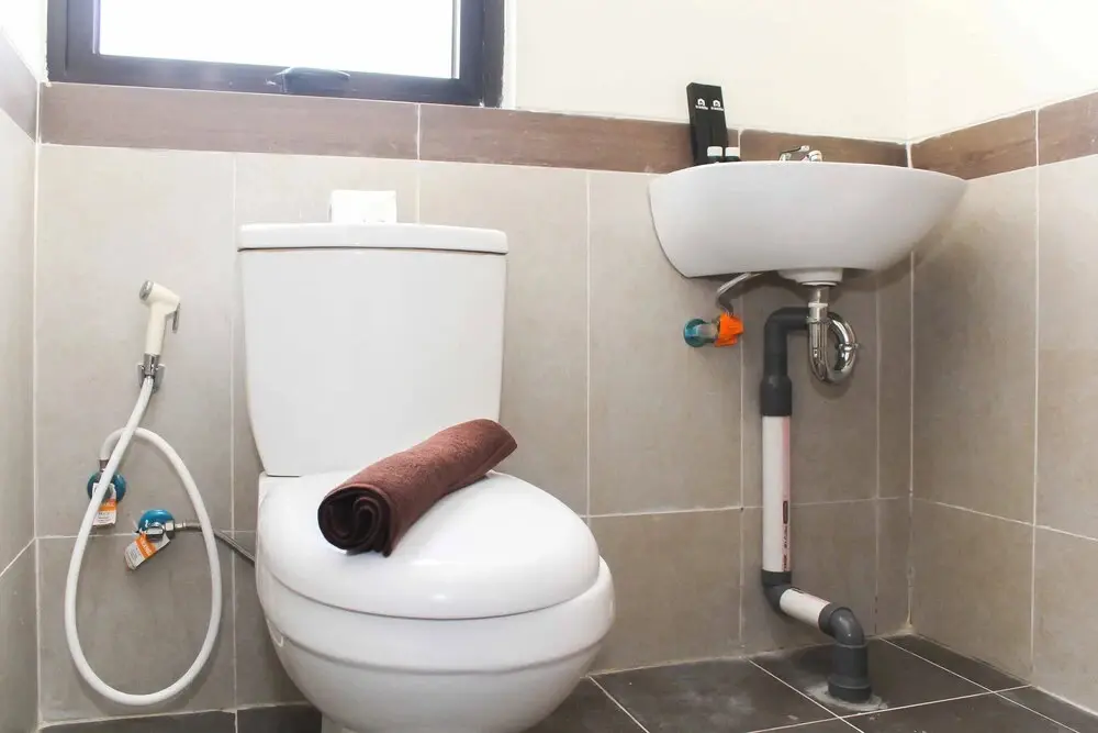 Сибату: Comfort Living and Minimalist 2BR at Meikarta Apartment