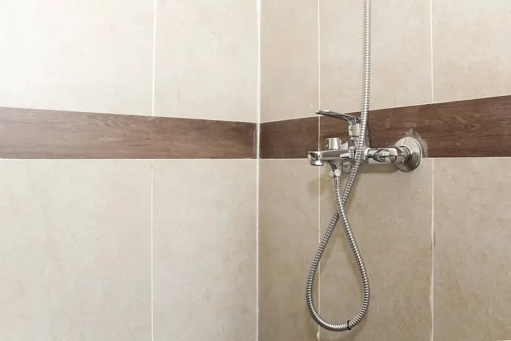 Сибату: Comfort Living and Minimalist 2BR at Meikarta Apartment