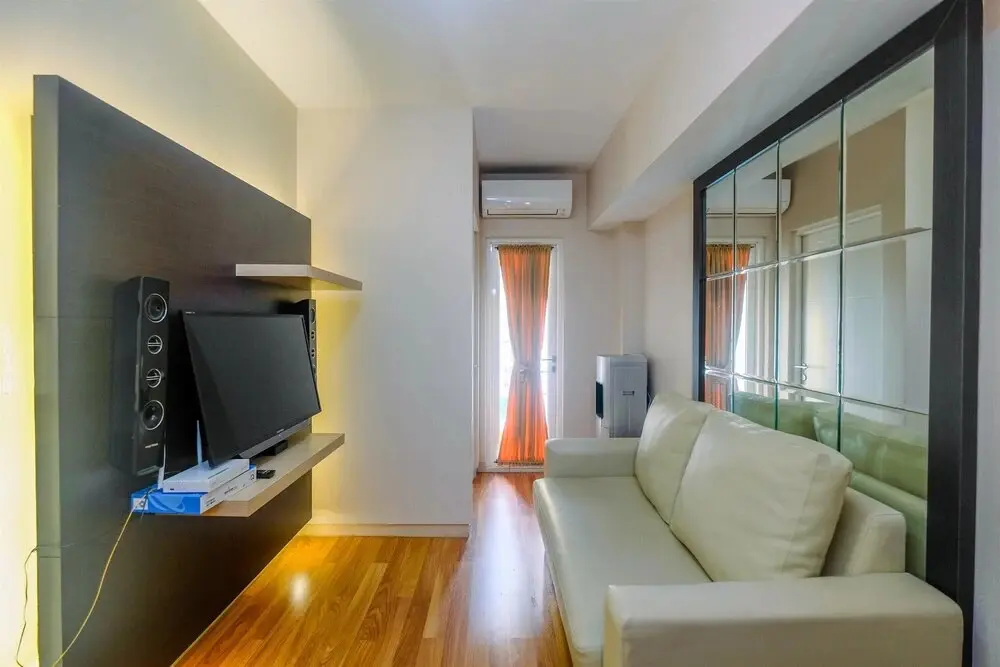 Бекаси: Full Parquet @ 2BR Springlake Bekasi Apartment