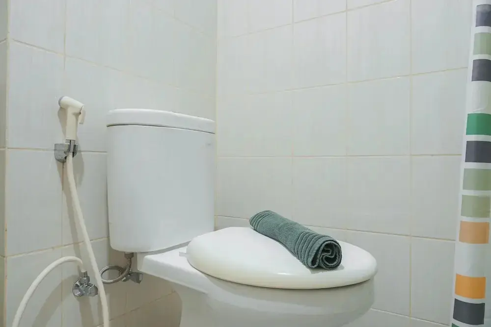 Джакарта: Cozy Studio at Amethyst Apartment