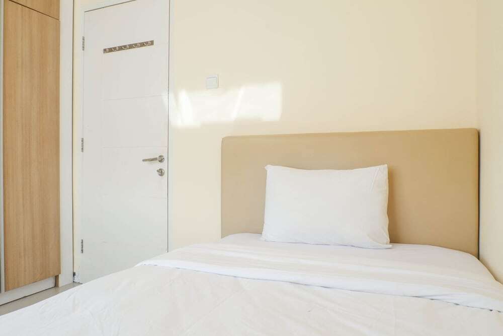 Сурабая: Best View & Spacious 3BR Apartment at Trillium Residence